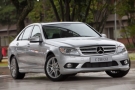 Mercedes-Benz lana os novos motores CGI nas classes C e E