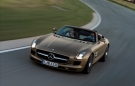 Mercedes-Benz SLS AMG Roadster atinge velocidade mxima de  317 km/h