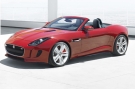 Beleza e esportividade no JAGUAR F-TYPE 